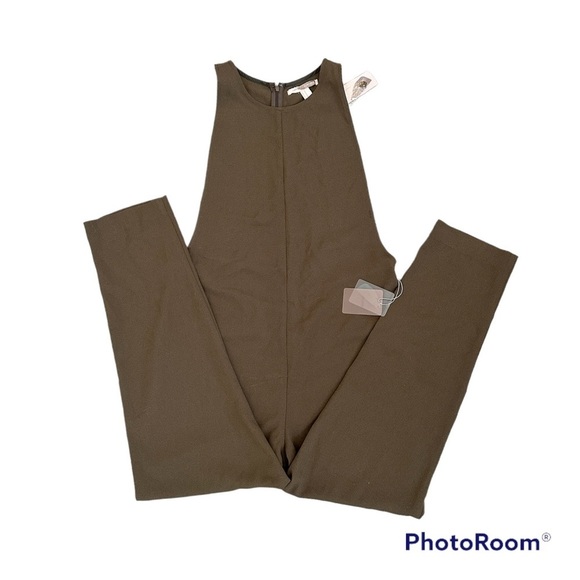 Forever 21 Pants - FOREVER 21 OLIVE JUMPSUIT ROMPER SZ M